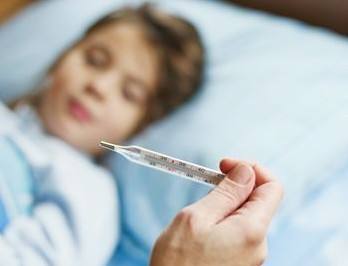  小儿发热日常护理，拿走不谢！